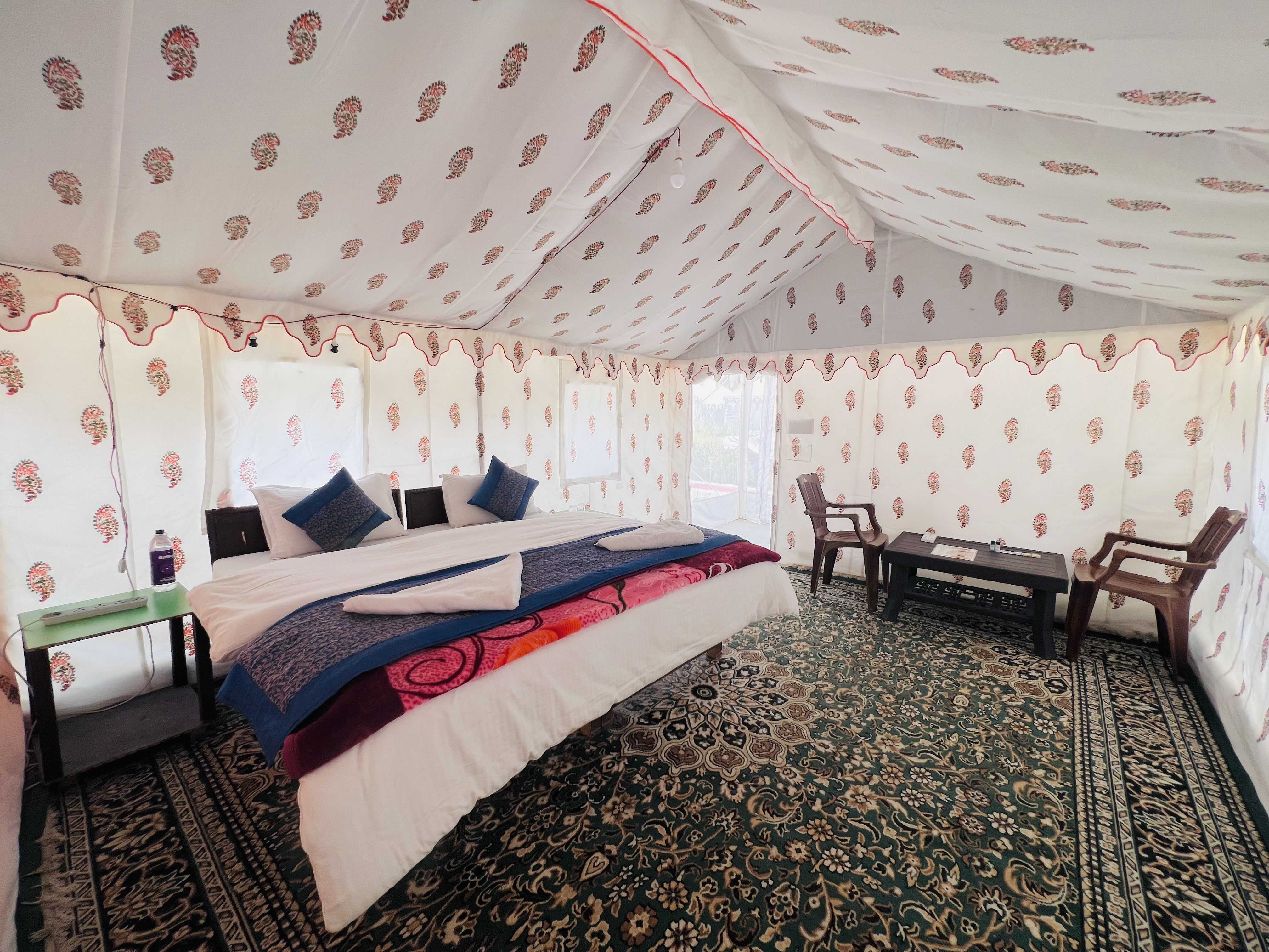 Paramount Camp | Room & Restaurant - Tap to explore photos