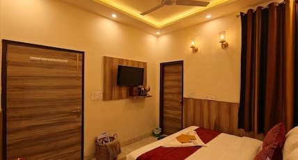 Hotel Silver Star Room Type - Standard Non Ac Room Hotel Silver Star Room Type - Standard Non Ac Room