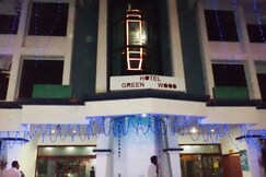 Hotel Green Wood