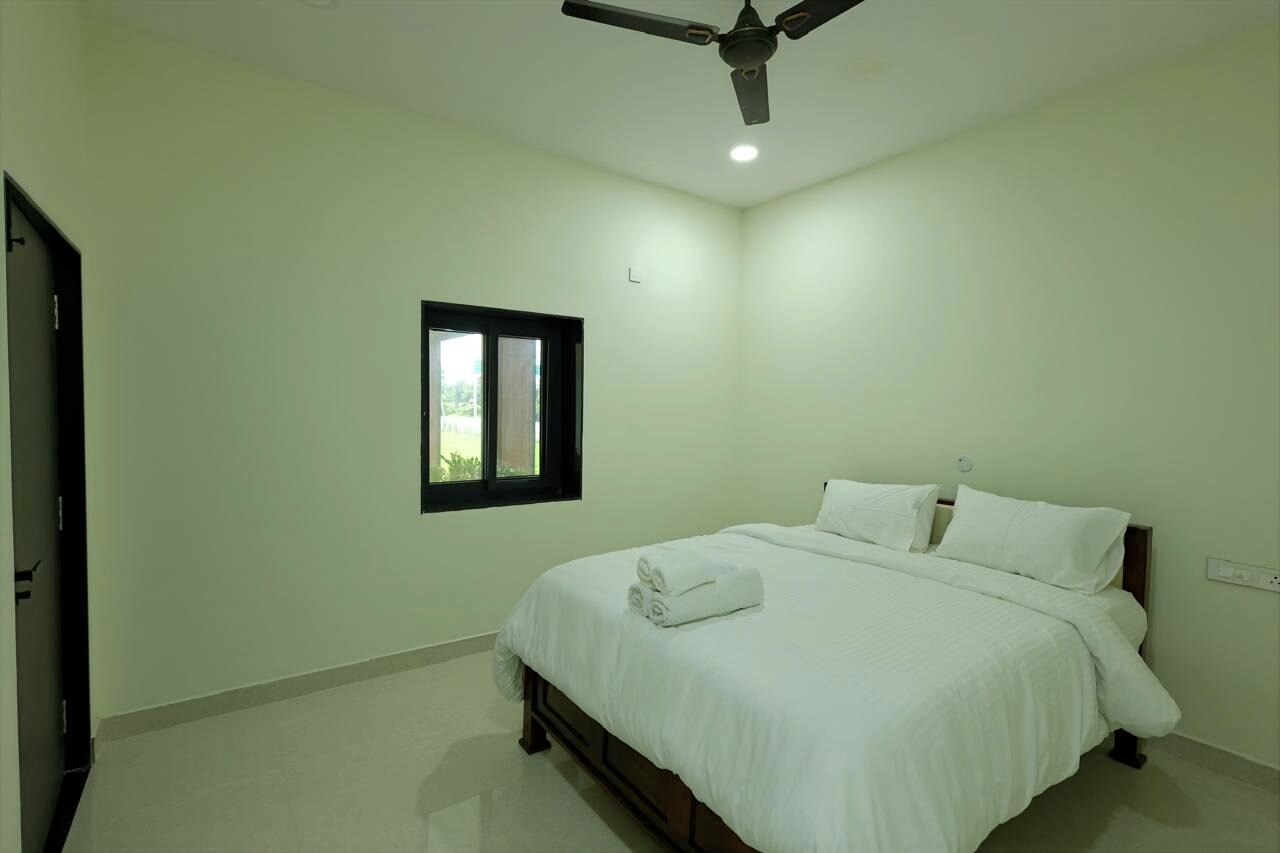 BHARATHI CONVENTION - Tap to explore photos