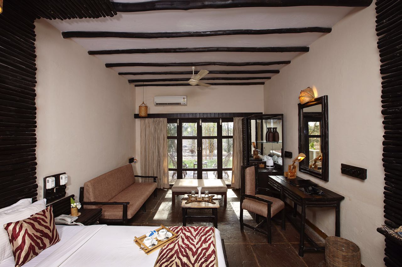 WelcomHeritage Jungle Home Pench - Tap to explore photos