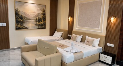 Hotel Shanvi Inn Room Type - Super Deluxe Hotel Shanvi Inn Room Type - Super Deluxe