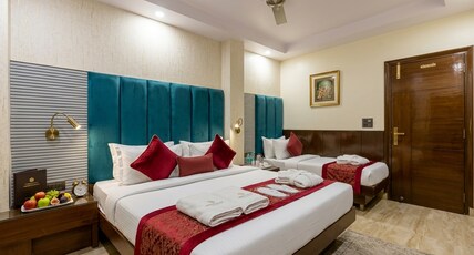 Hotel Shivam International 2 Min Walk From New Delhi Railway Station Room Type - Family Triple Room with Smart TV