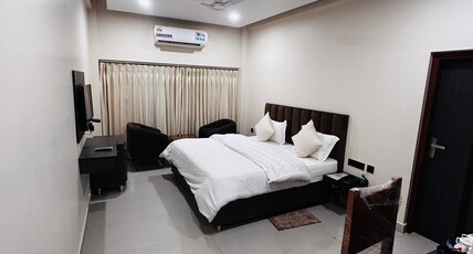 New Maharaja Hotel Room Type - AC Deluxe