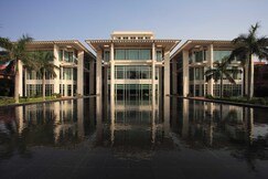 Jaypee Palace Hotel & Convention Centre