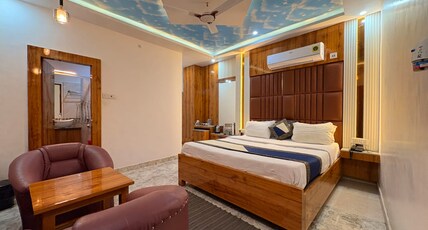 Hotal Raghuvanshi Room Type - LUXURY ROOM