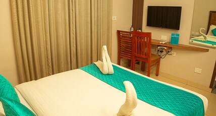 Goodland Residency  Room Type - Standard Room Queen Bed