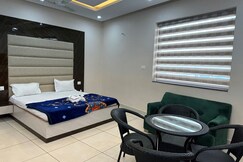 Hotel Super 7 - Near OP Jindal Global University