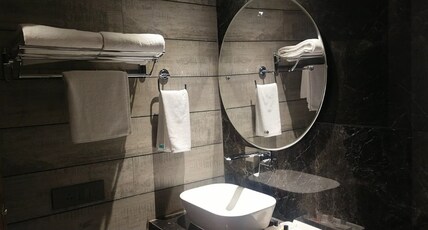 Little Acre Hotel Room Type - Executive Room