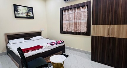 The Golden Crest- A Luxury stay Room Type - Deluxe AC ROOM The Golden Crest- A Luxury stay Room Type - Deluxe AC ROOM