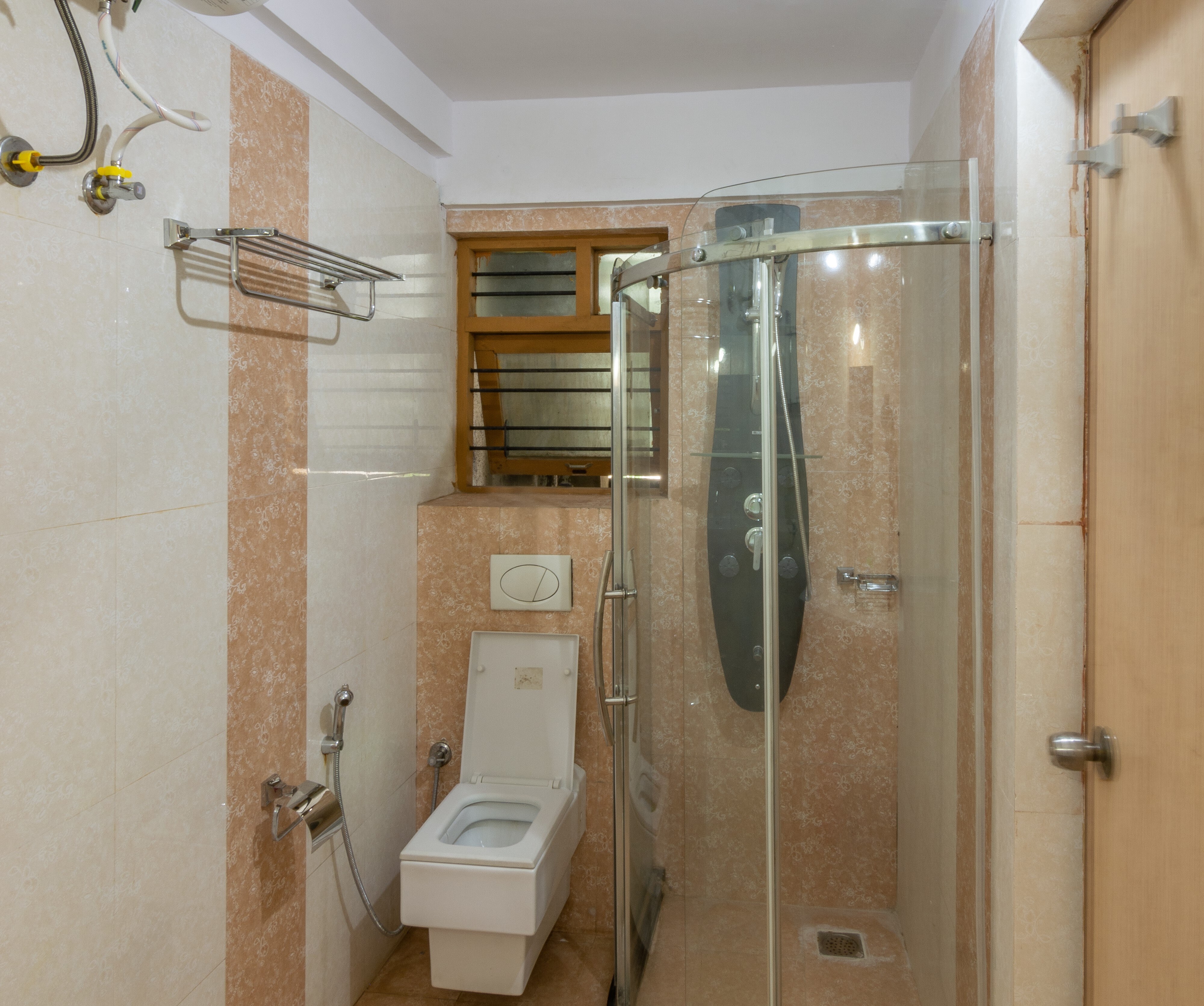 Guesture Serviced Residences, Alta Vista - Tap to explore photos