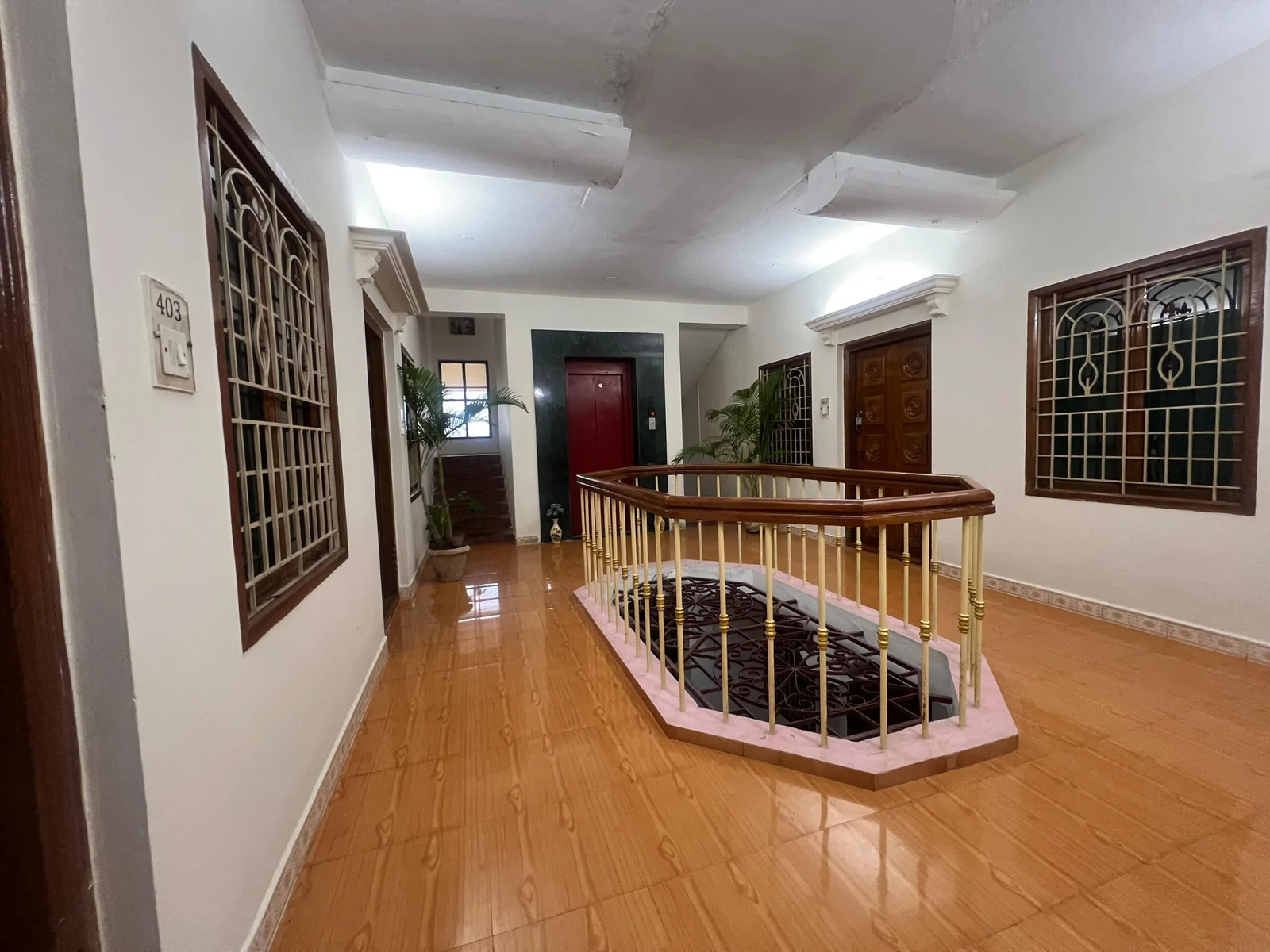 Main gallery