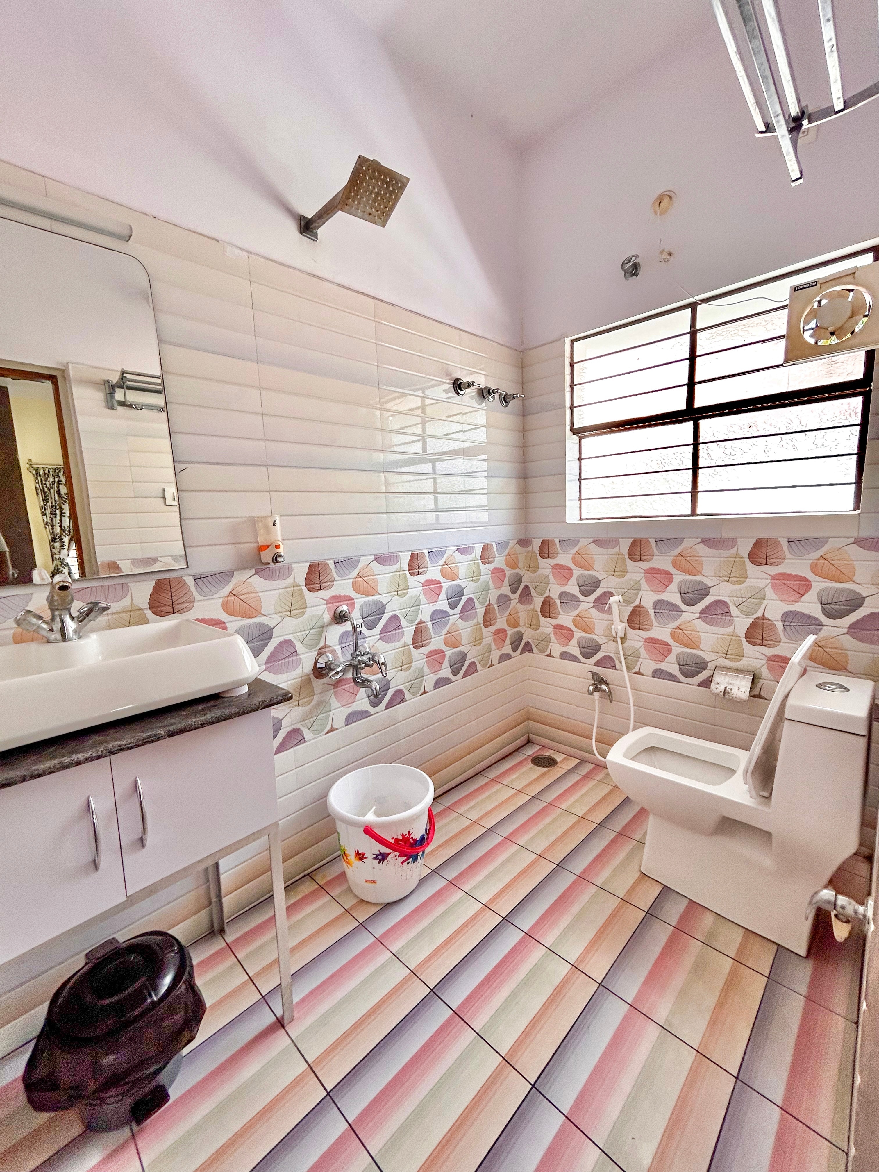 Beedu Stays - Backpackers Hostel Mysore - Tap to explore photos
