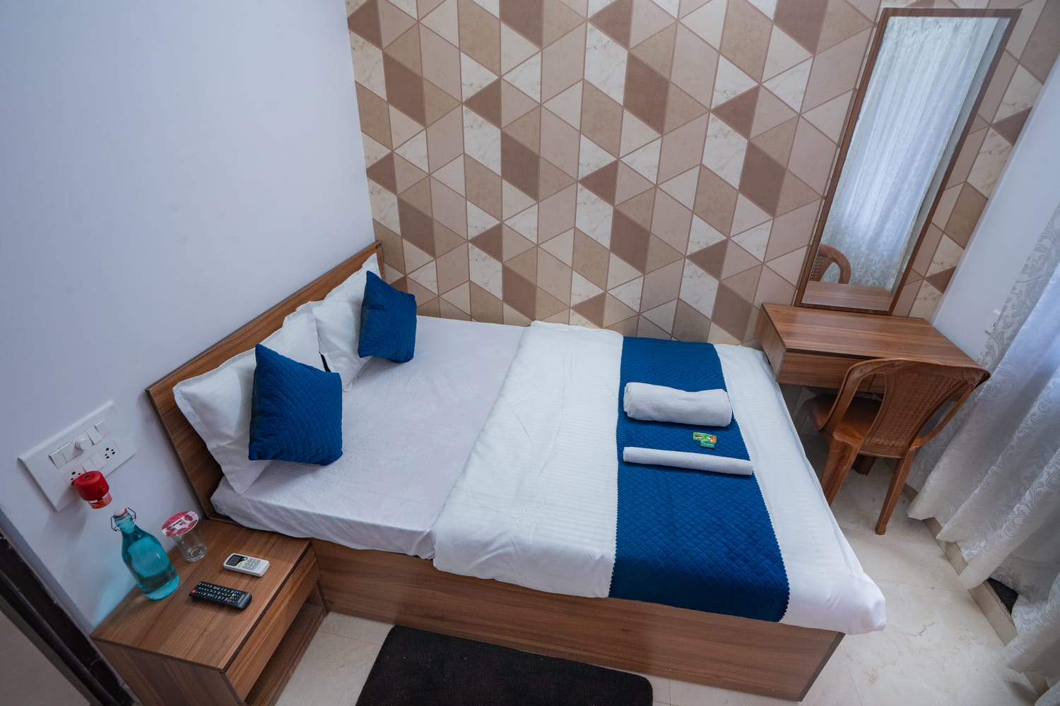 Tulsi Luxury Nesco Shared Apartments - Tap to explore photos