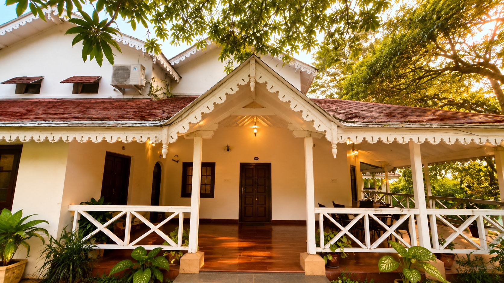 MPT Glen View, Pachmarhi - Tap to explore photos