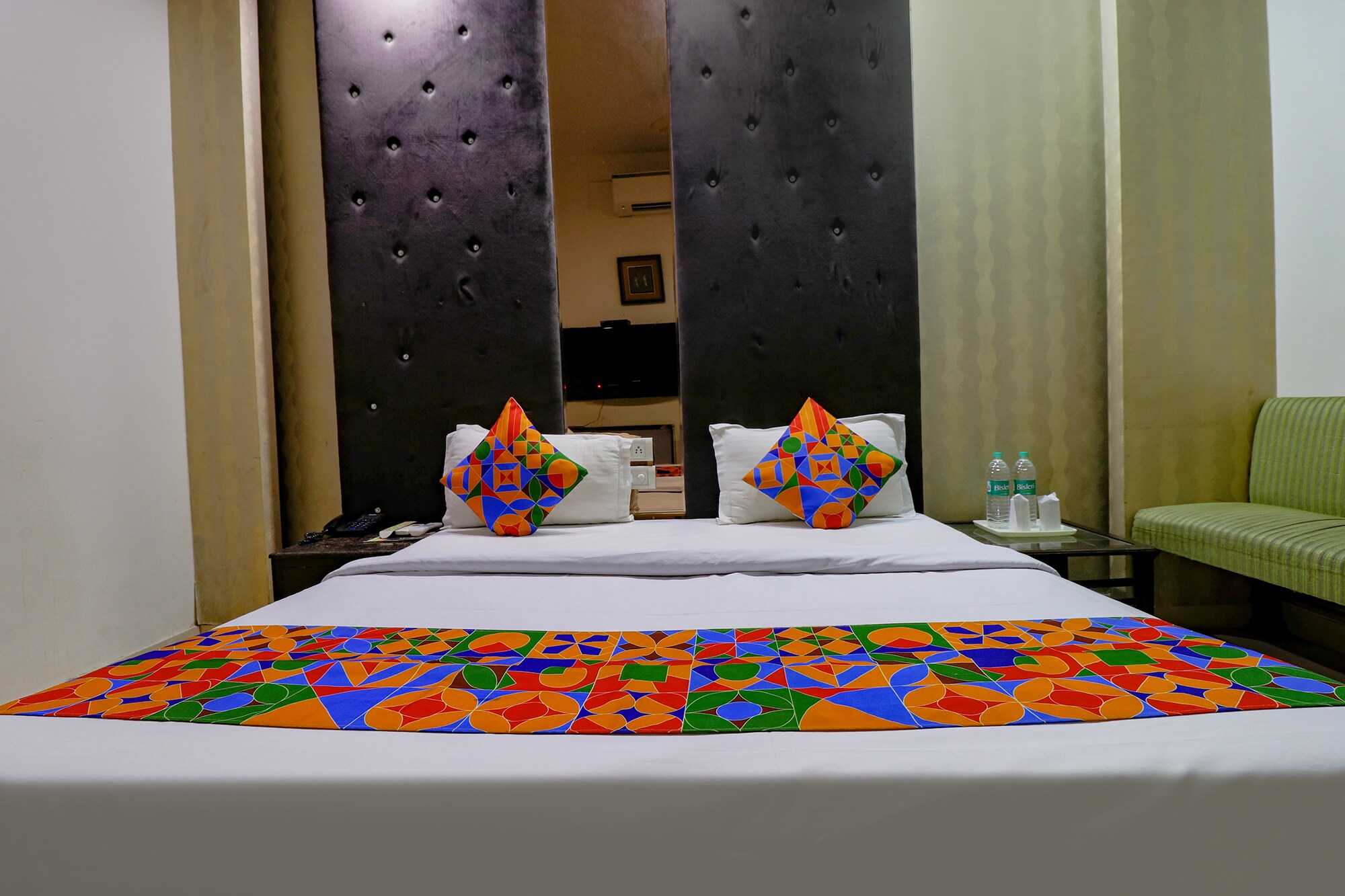 FabHotel Yug Villa - Tap to explore photos