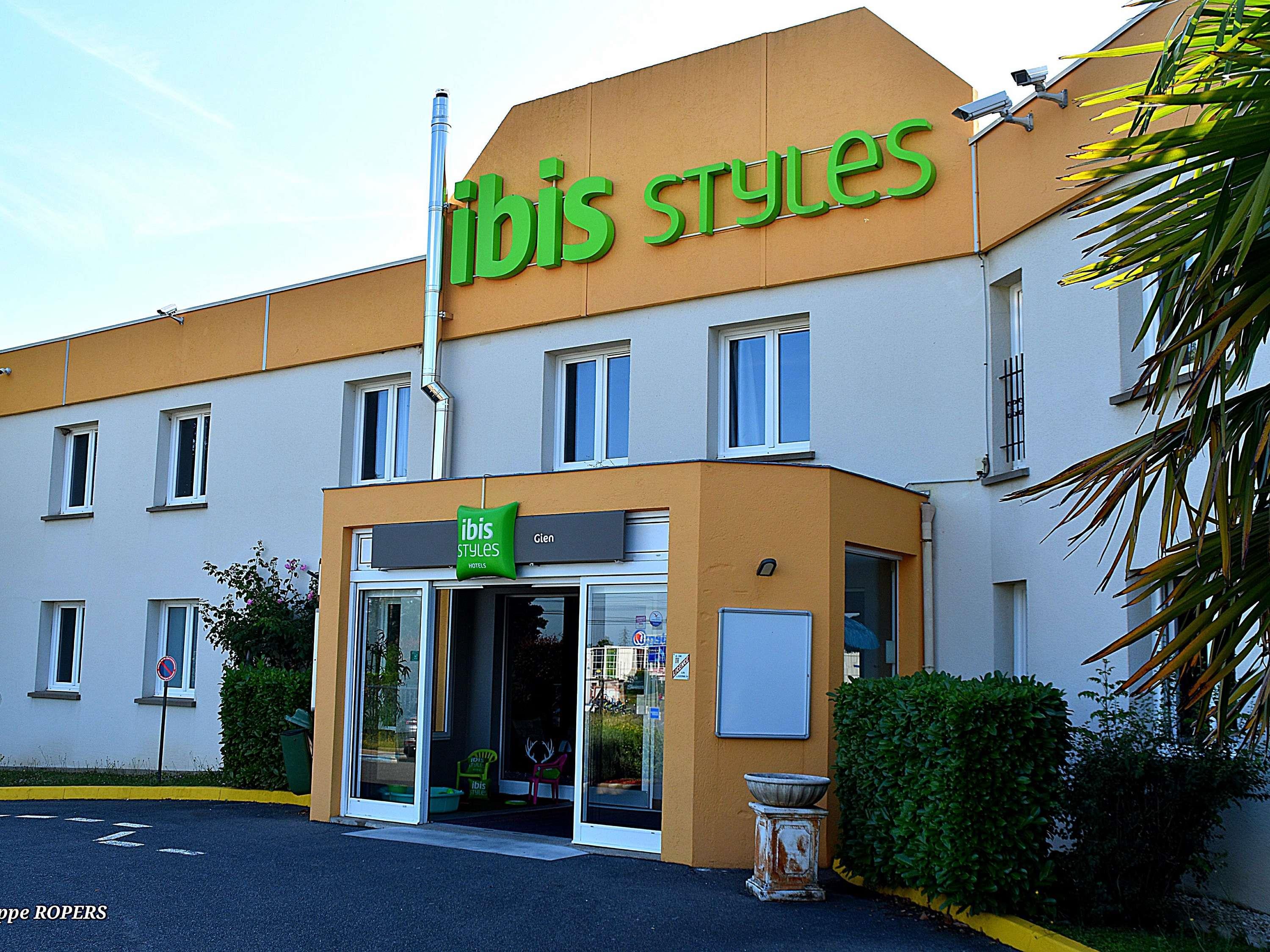 Ibis Styles Gien - Tap to explore photos