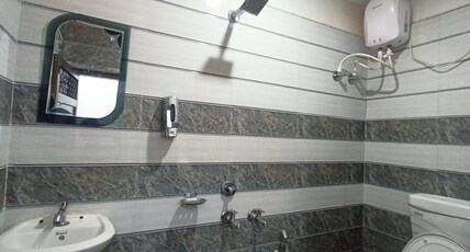 Shree KB Guest House Room Type - Single Ac Room 2
