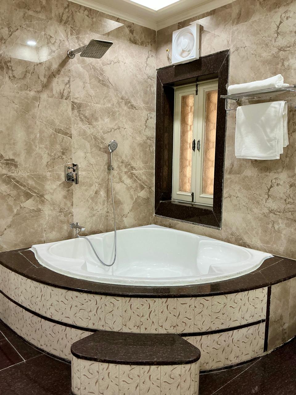 Ehsaas Bungalow in Jaipur - Tap to explore photos