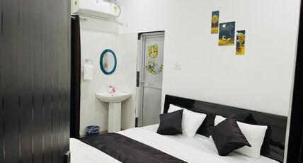 Ashoka Lavish Stay Room Type - Bedroom 3