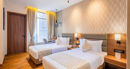 Effotel By Sayaji Sangli Room Type - Executive Grand Room with Twin Beds