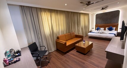 Golden Suites Room Type - Suite