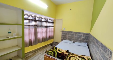 Hotel Kailash INN Room Type - Non-AC Economy Double Bed