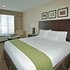 Holiday Inn Express & Suites GRANTS - MILAN - Tap to explore photos