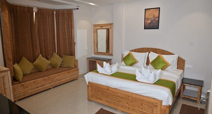 ForRest VIEW Room Type - Superior Double Bed Room