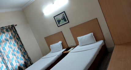 Hotel Acacia Room Type - Deluxe Double Non AC