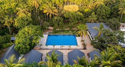 Vanatara Inn Resorts Room Type - Vanatara Signature - Forest and Pool View