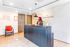 Super Townhouse 139 Ashiyana Smriti Upvan Near Emerald Mall Lucknow