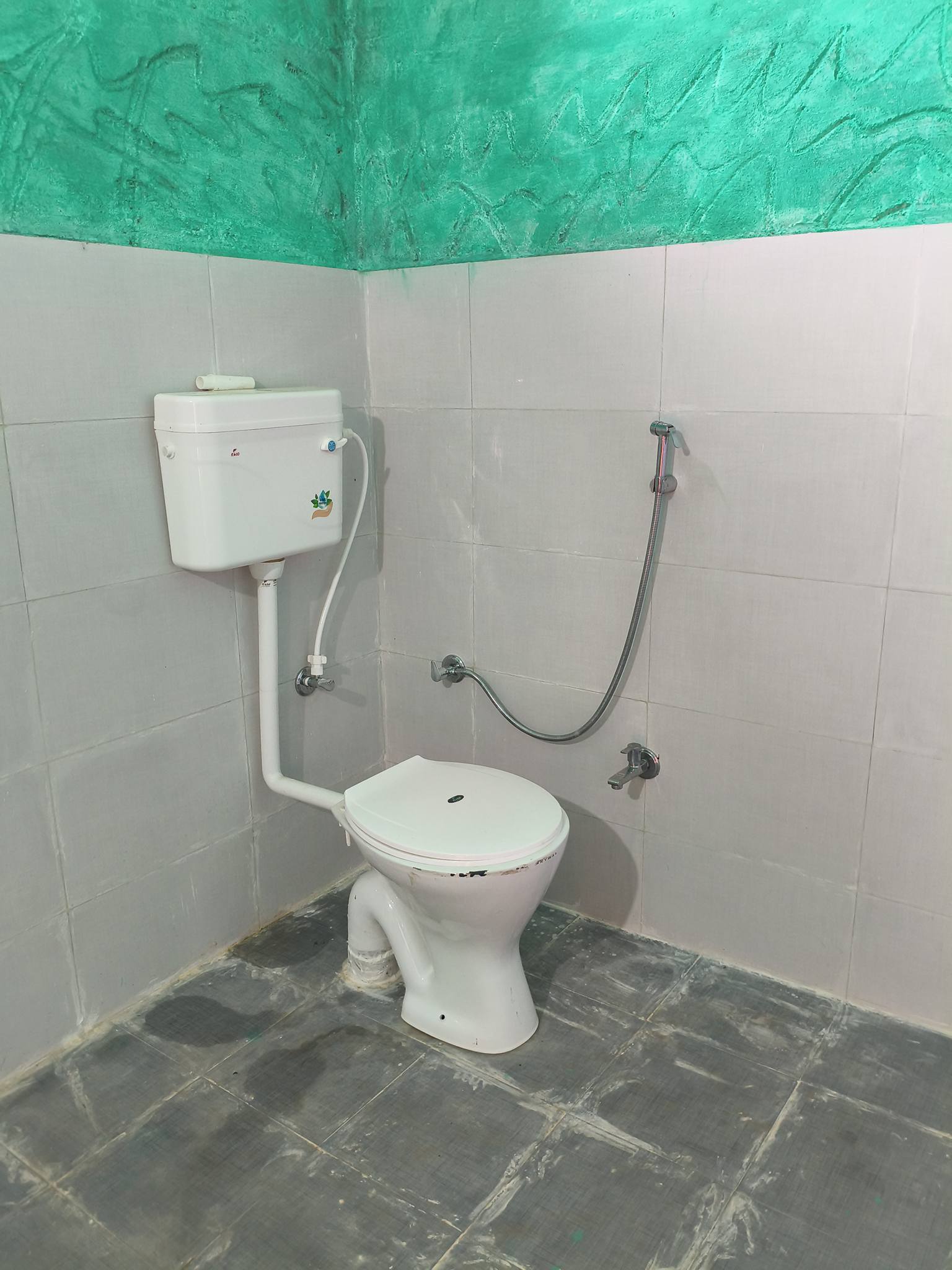 Ranehfall Home Stay - Tap to explore photos