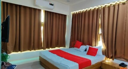 Hotel Madhav, Ahmedabad Room Type - Deluxe Ac