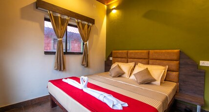 Tusker Trails Dandeli Room Type - Deluxe Double AC