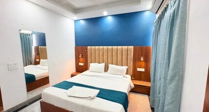 FabHotel Urban Nest Room Type - Deluxe Room
