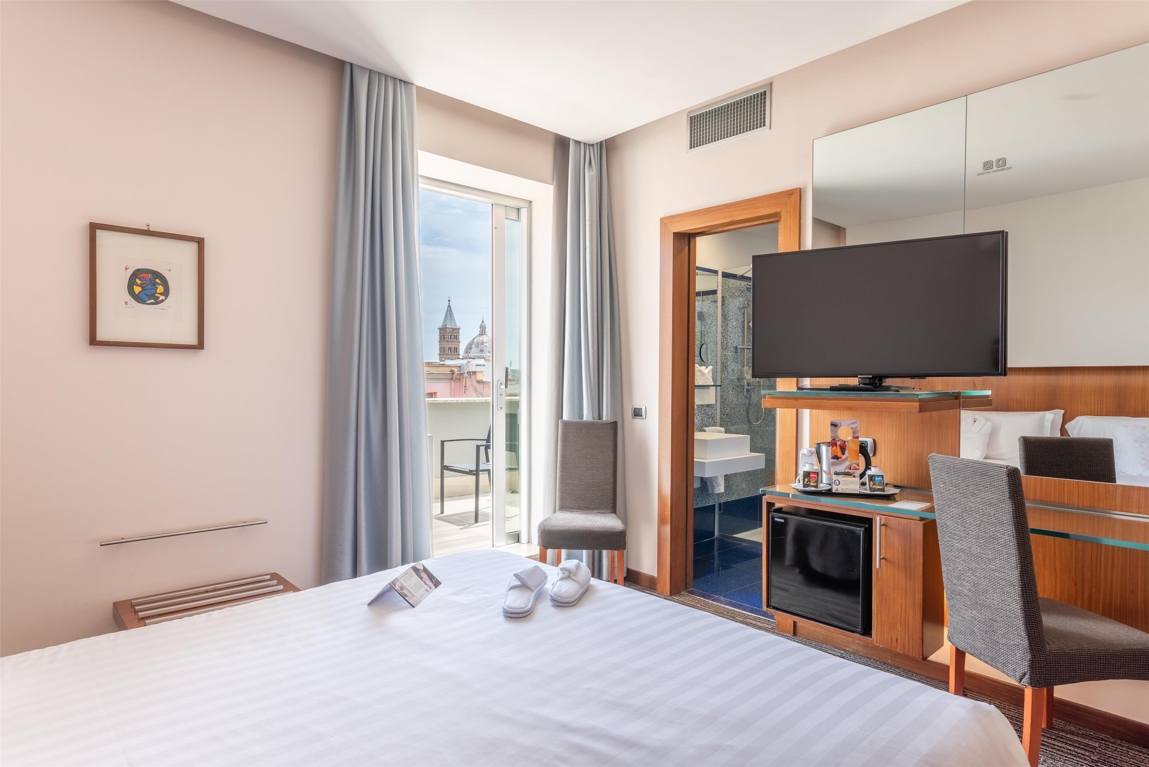 Best Western Plus Hotel Universo - Tap to explore photos