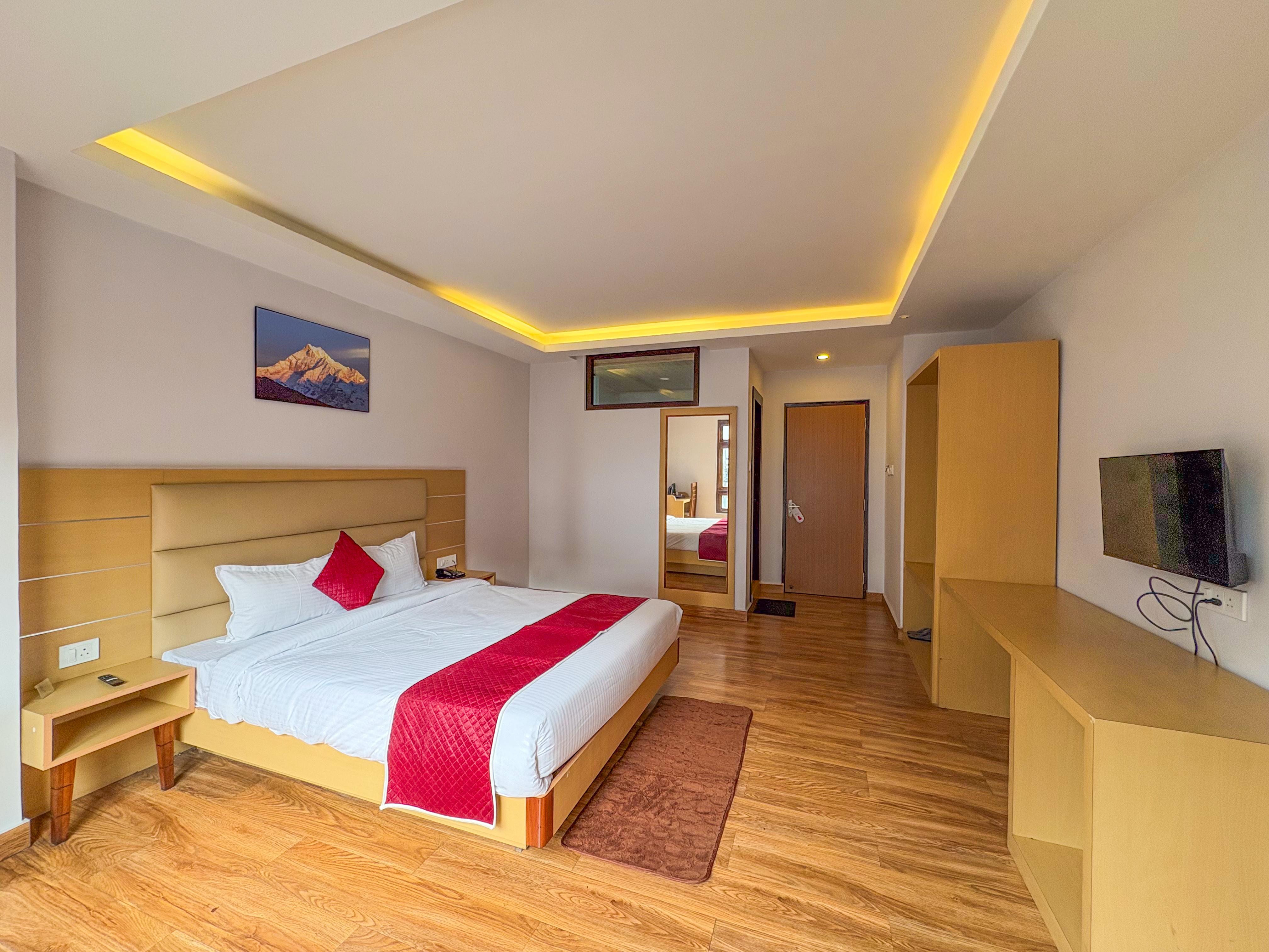 RB HOTEL - Tap to explore photos