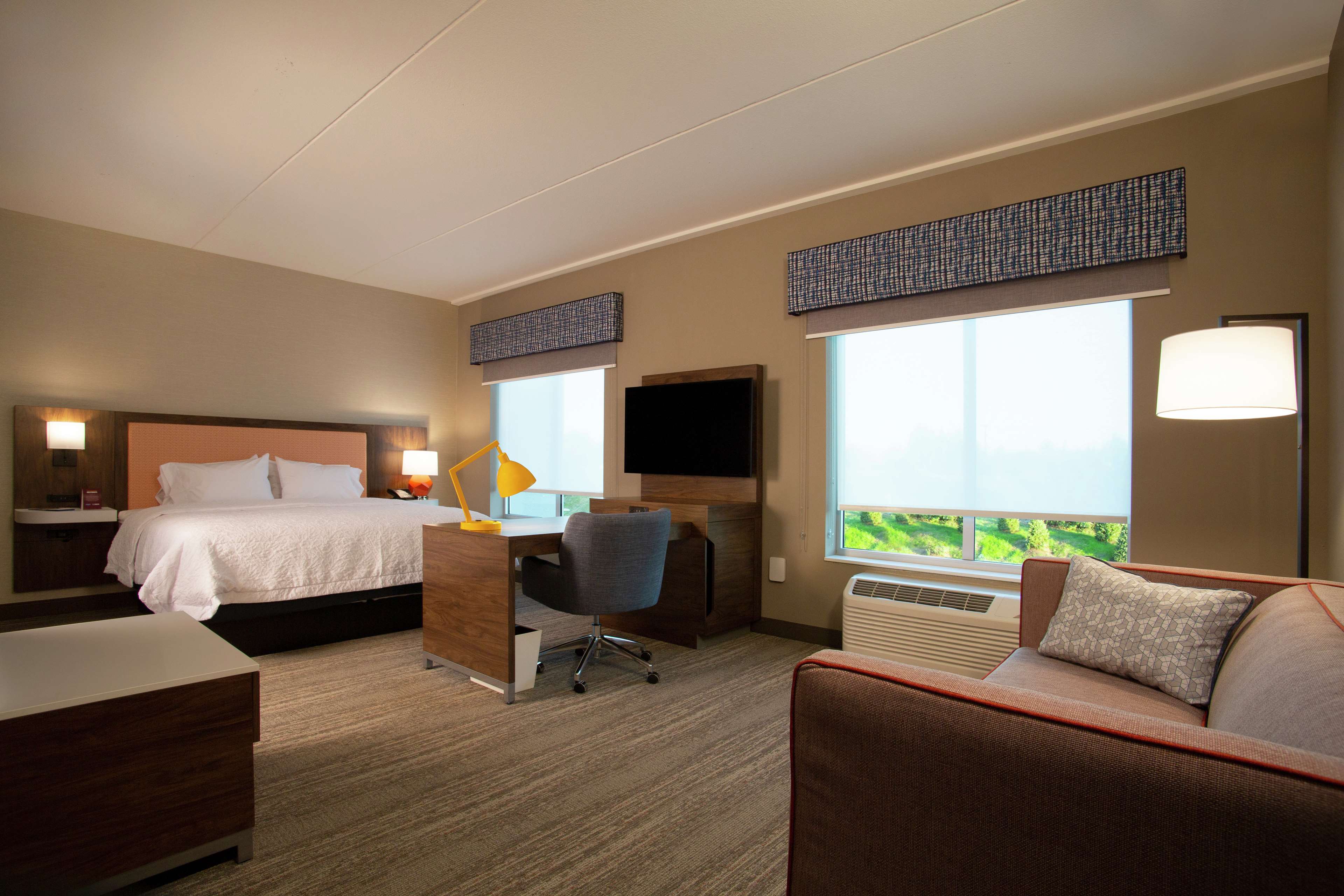 Hampton Inn & Suites Kutztown, Pa - Tap to explore photos