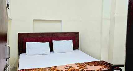 Ramlala Guest House Room Type - Room 102 Cozy Double Room