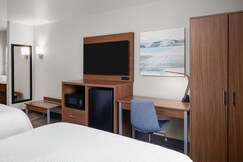 Garner Hotel PIGEON FORGE DOWNTOWN by IHG