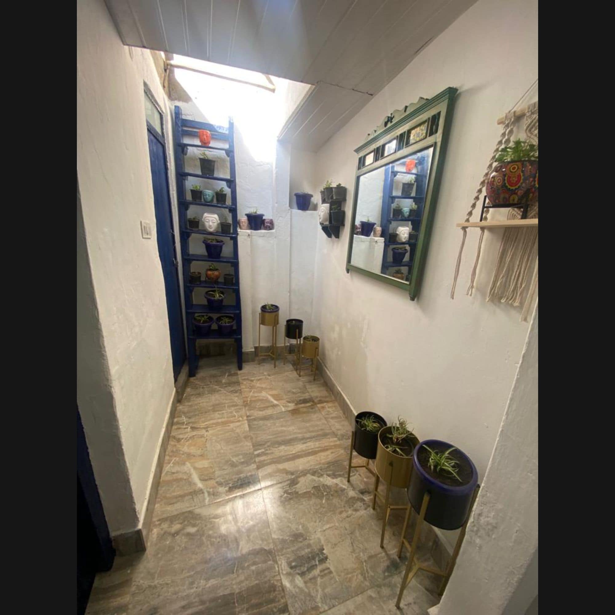 Backpackers Hostel 24 - Tap to explore photos