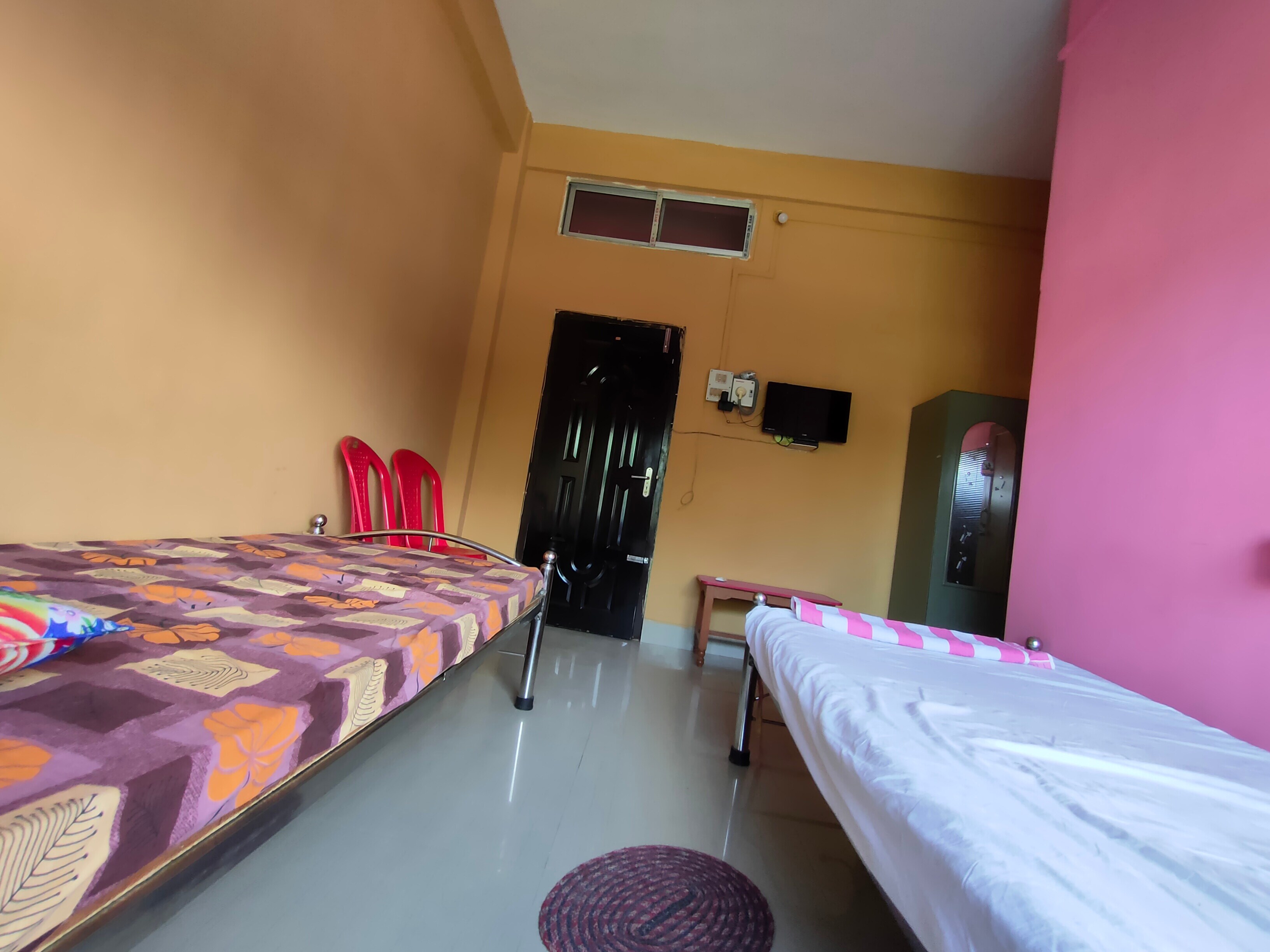 Hotel city palace & restaurant - Tap to explore photos