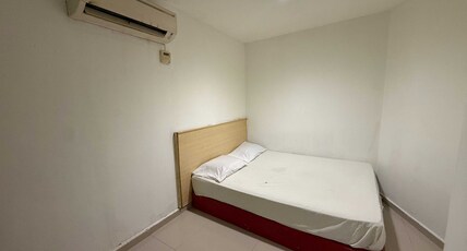 OYO 91288 HOTEL PARADISE BATU CAVES Room Type - Deluxe Double