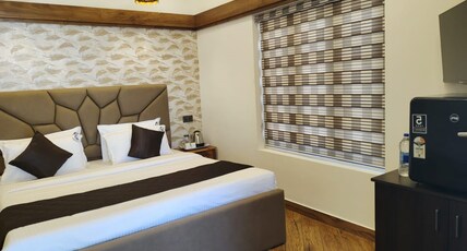 Flower Hill Cottage Room Type - Deluxe Room With Sea View