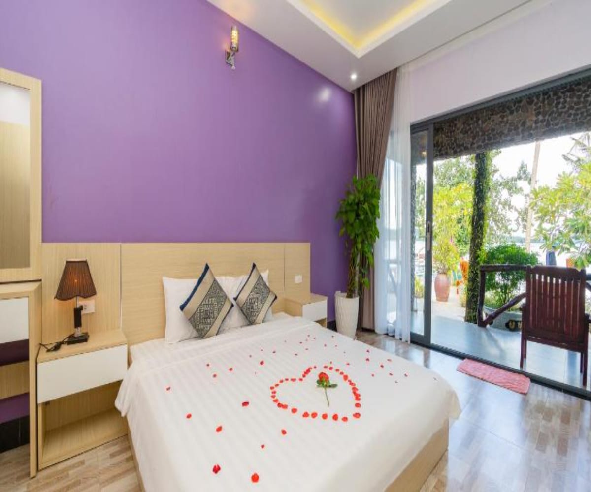 Mai Phuong Resort Phu Quoc - Tap to explore photos