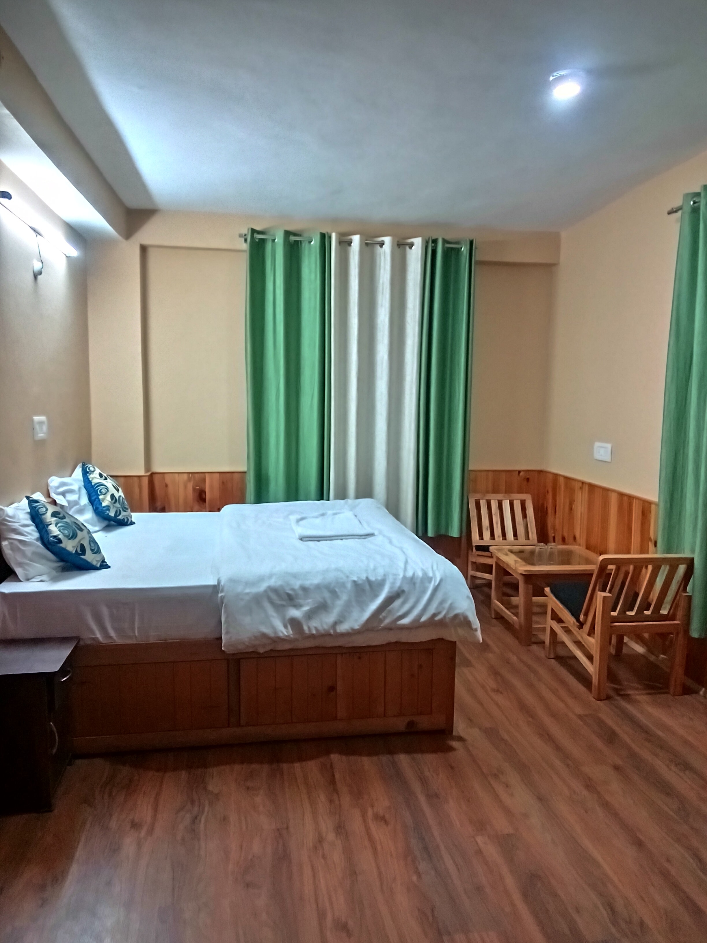 Shree Dev Narayan Hotel Manali - Tap to explore photos