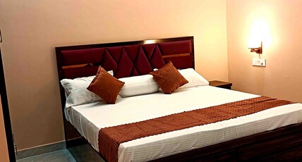 Radiant Kashi Room Type - Entire 2BHK Apartment (2 Bedrooms)