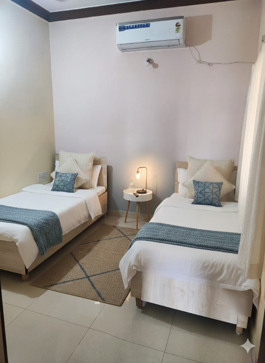 MindSpace - Tap to explore photos