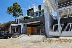 Black Dot Stays - Olive Villa